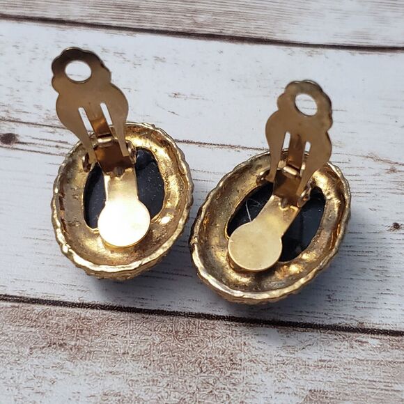 Vintage Clip On Earrings - Multi Colored Oval - Some Scuffs - Picture 6 of 8